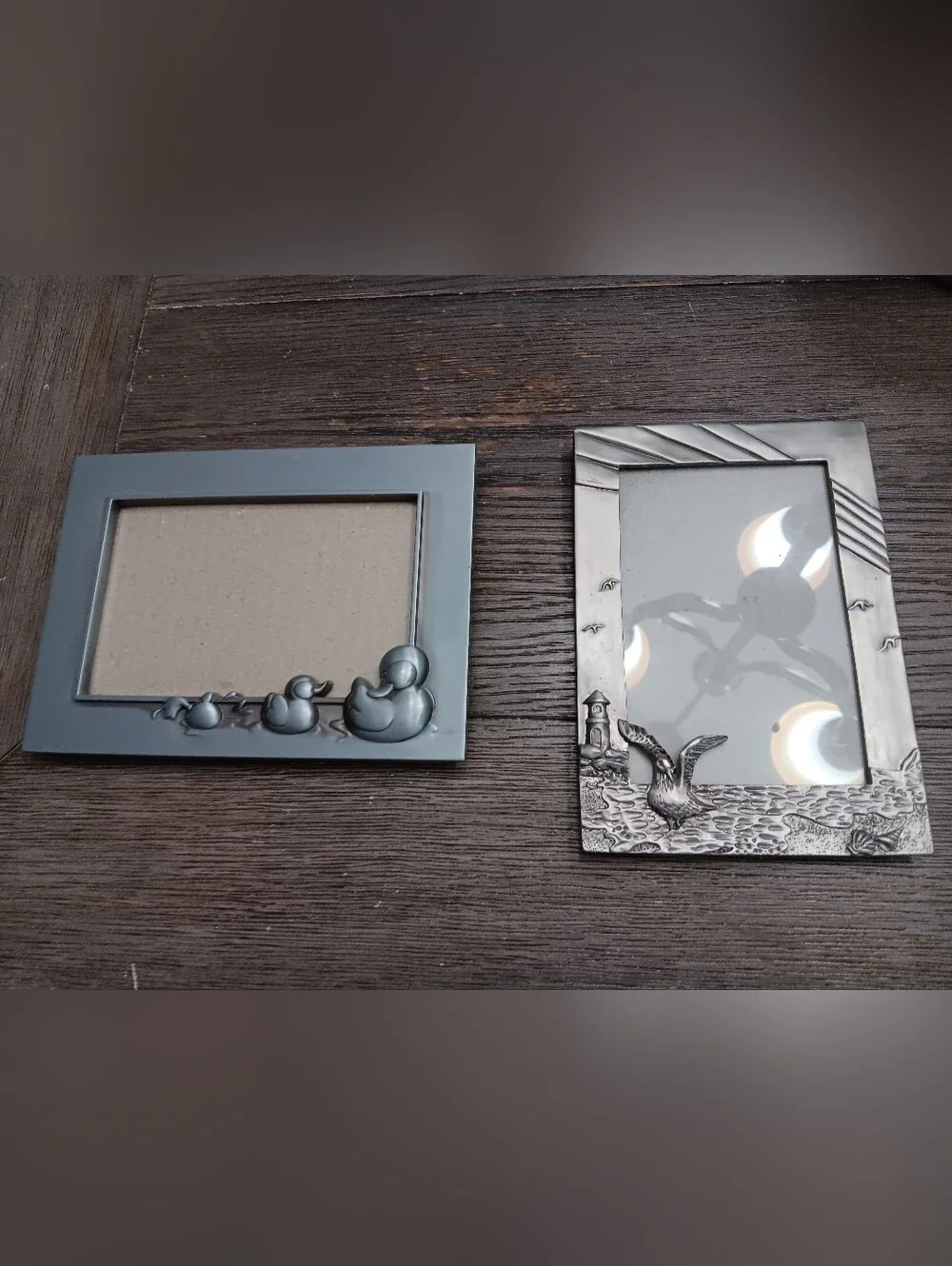 Decorative Metal Picture Frames in Silver-Gray